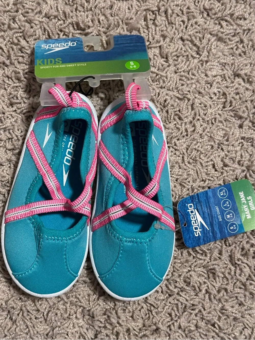 SPEEDO Toddler size 5-6 SMALL Water Pool Mesh Elastic Slip-On Shoes NEW